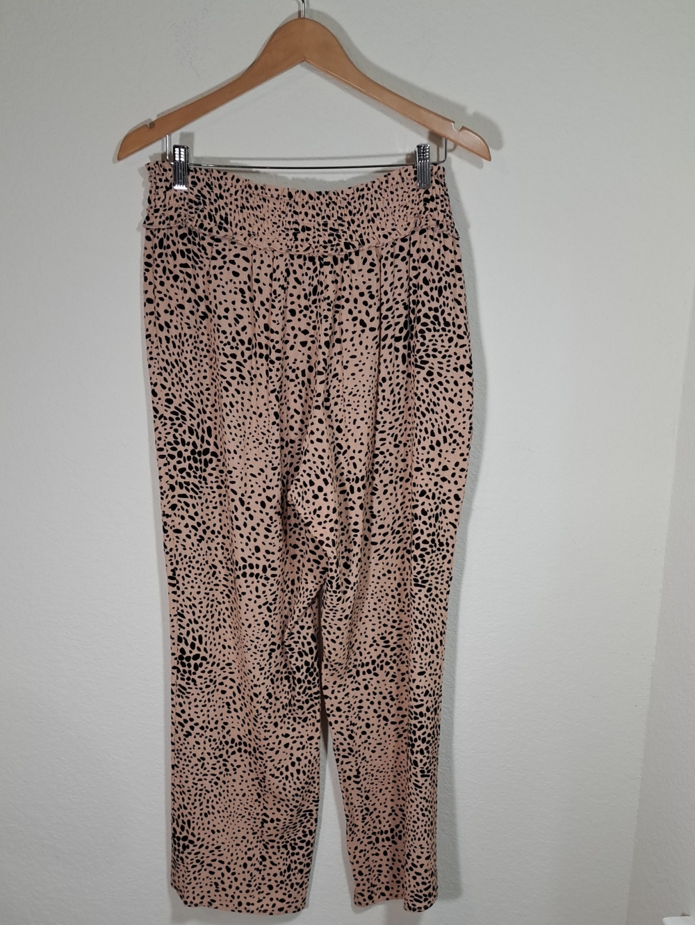 89th & Madison Pants Peachy Beige Black Leopard Print Smock Waist Wide Leg Large - Picture 5 of 11